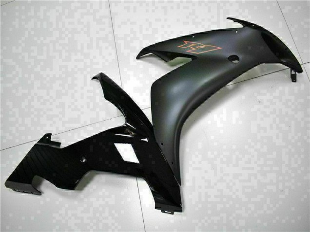 04-06 Black YZF R1 Motorcycle Bodywork